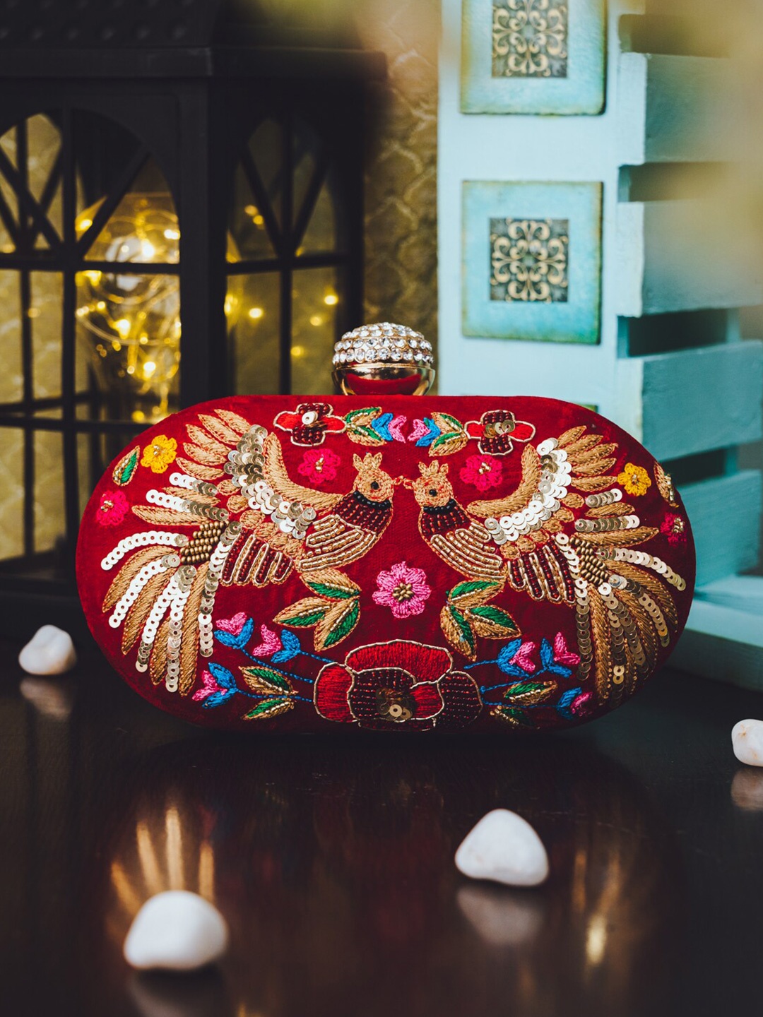 

NR By Nidhi Rathi Red & Blue Embellished Box Clutch