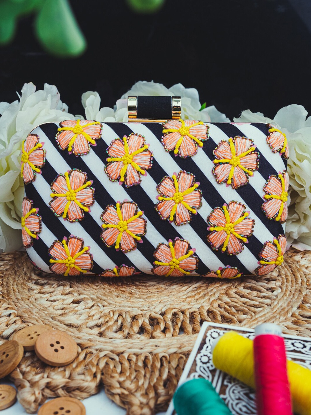 

NR By Nidhi Rathi Black & White Embroidered Box Clutch
