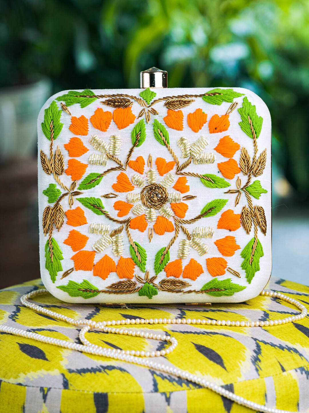 

NR By Nidhi Rathi White & Green Embroidered Box Clutch
