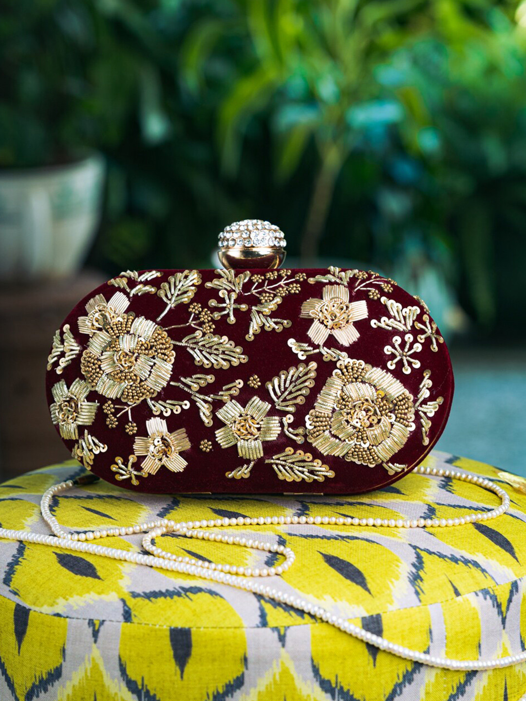 

NR By Nidhi Rathi Maroon & Gold-Toned Embroidered Box Clutch