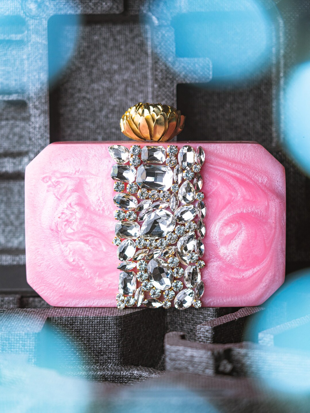 

NR By Nidhi Rathi Pink & Silver-Toned Embellished Box Clutch