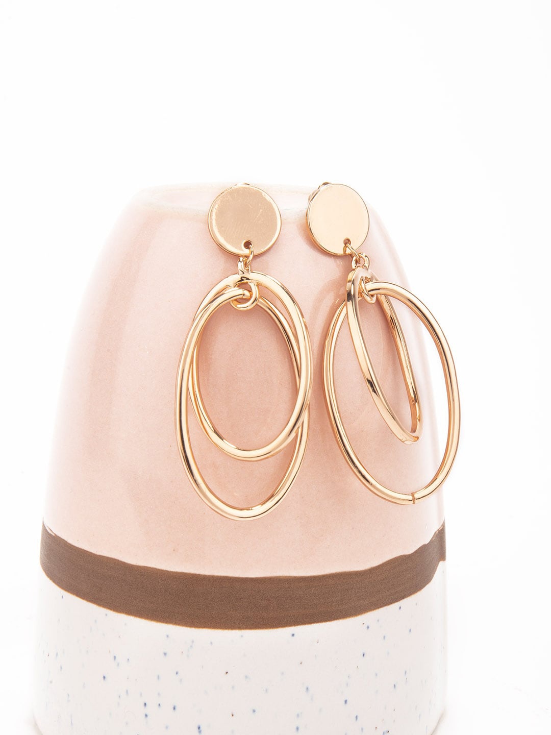 

Lilly & sparkle Gold-Toned Oval Drop Earrings