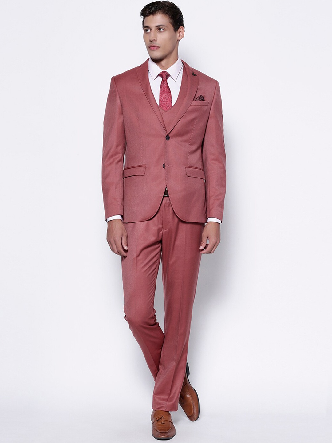 

Blackberrys Men Rust Solid Slim-Fit Single-Breasted Suit