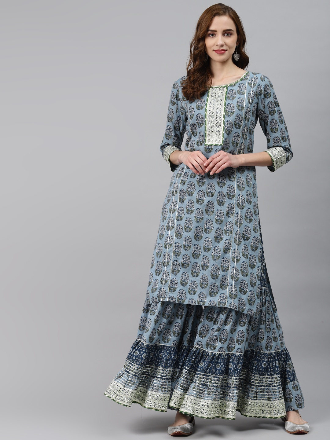 

Silai Bunai Women Navy Blue Ethnic Motifs Printed Regular Sequinned Pure Cotton Kurta with Sharara