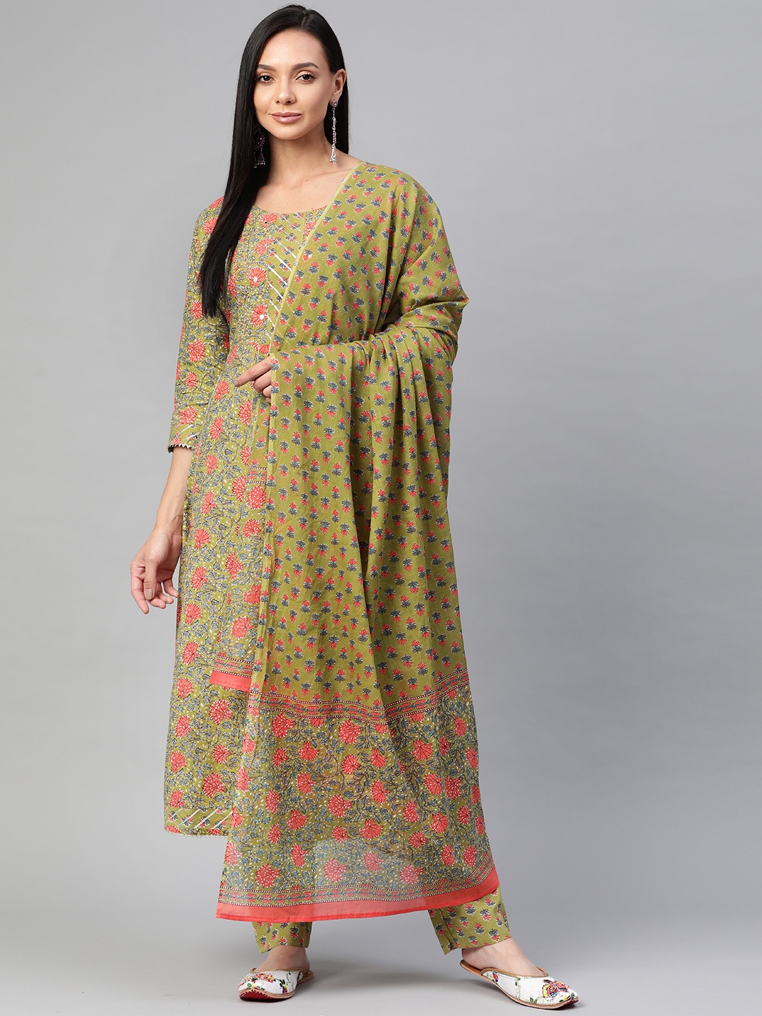 

Silai Bunai Women Green Printed Regular Pure Cotton Kurta with Palazzos & With Dupatta