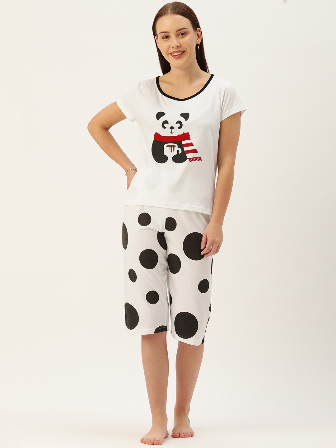 

GALYPSO Women White & Black Polka Dot Printed Night suit
