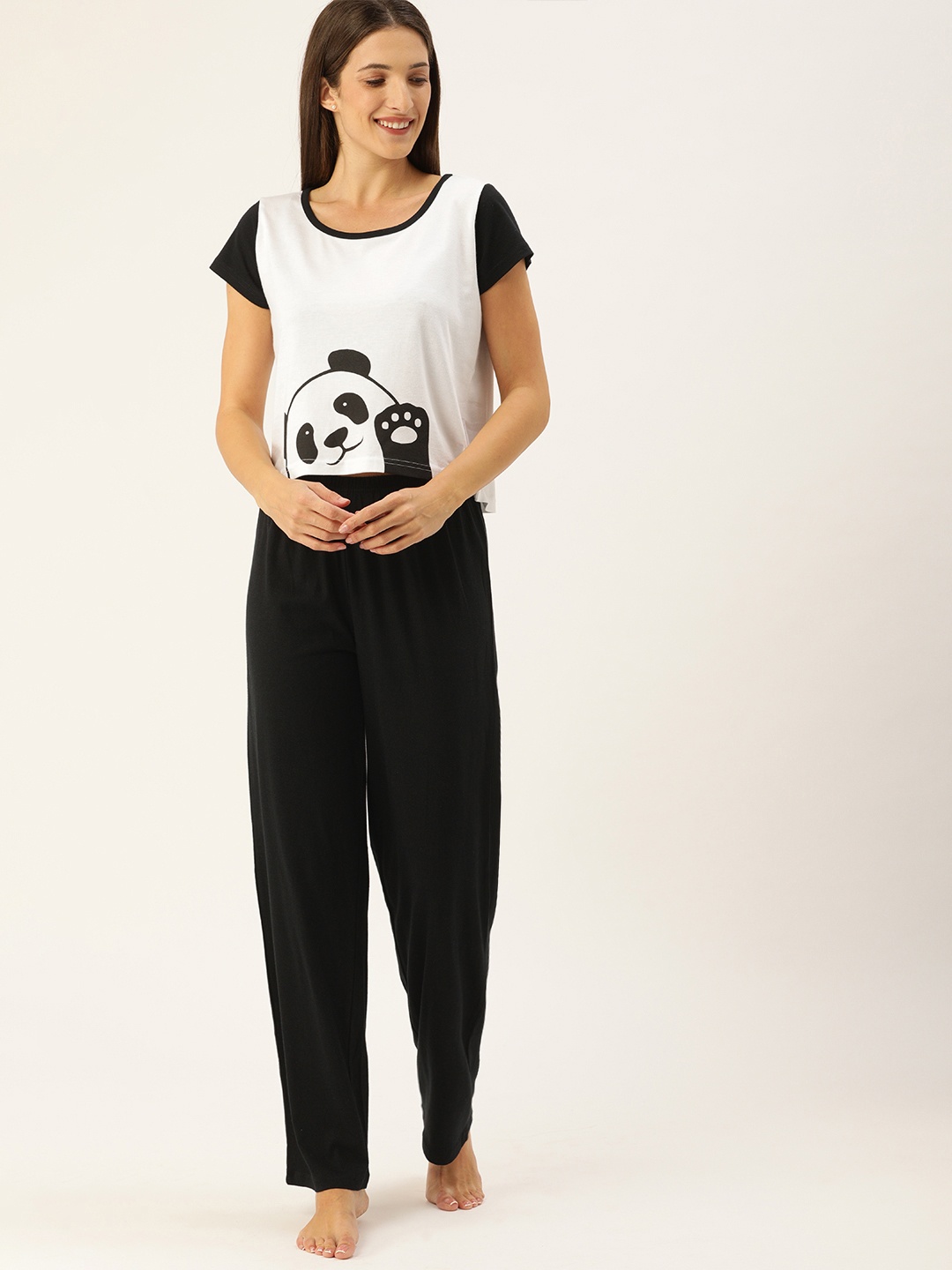 

GALYPSO Women White & Black Printed Night suit
