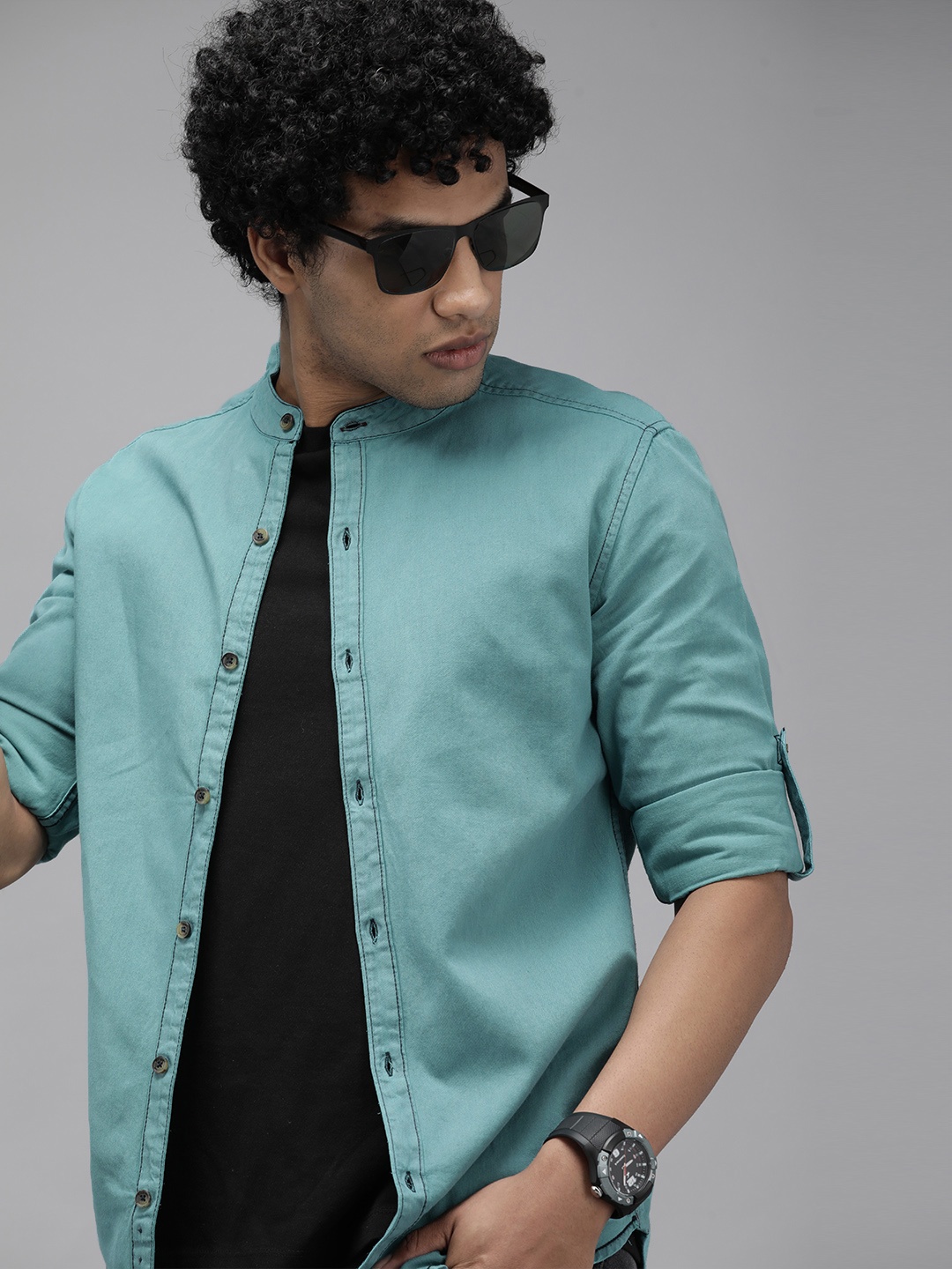 

The Roadster Lifestyle Co Men Turquoise Blue Opaque Casual Shirt
