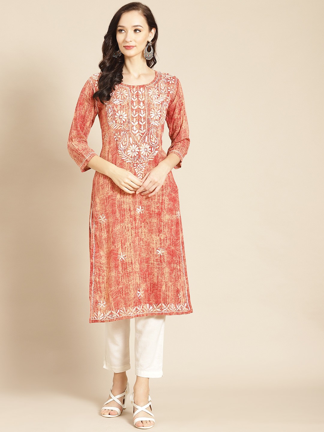 

Saadgi Women Brown Floral Printed Handloom Kurta