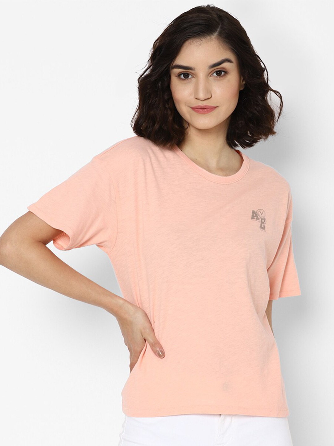 

AMERICAN EAGLE OUTFITTERS Women Peach Solid T-shirt