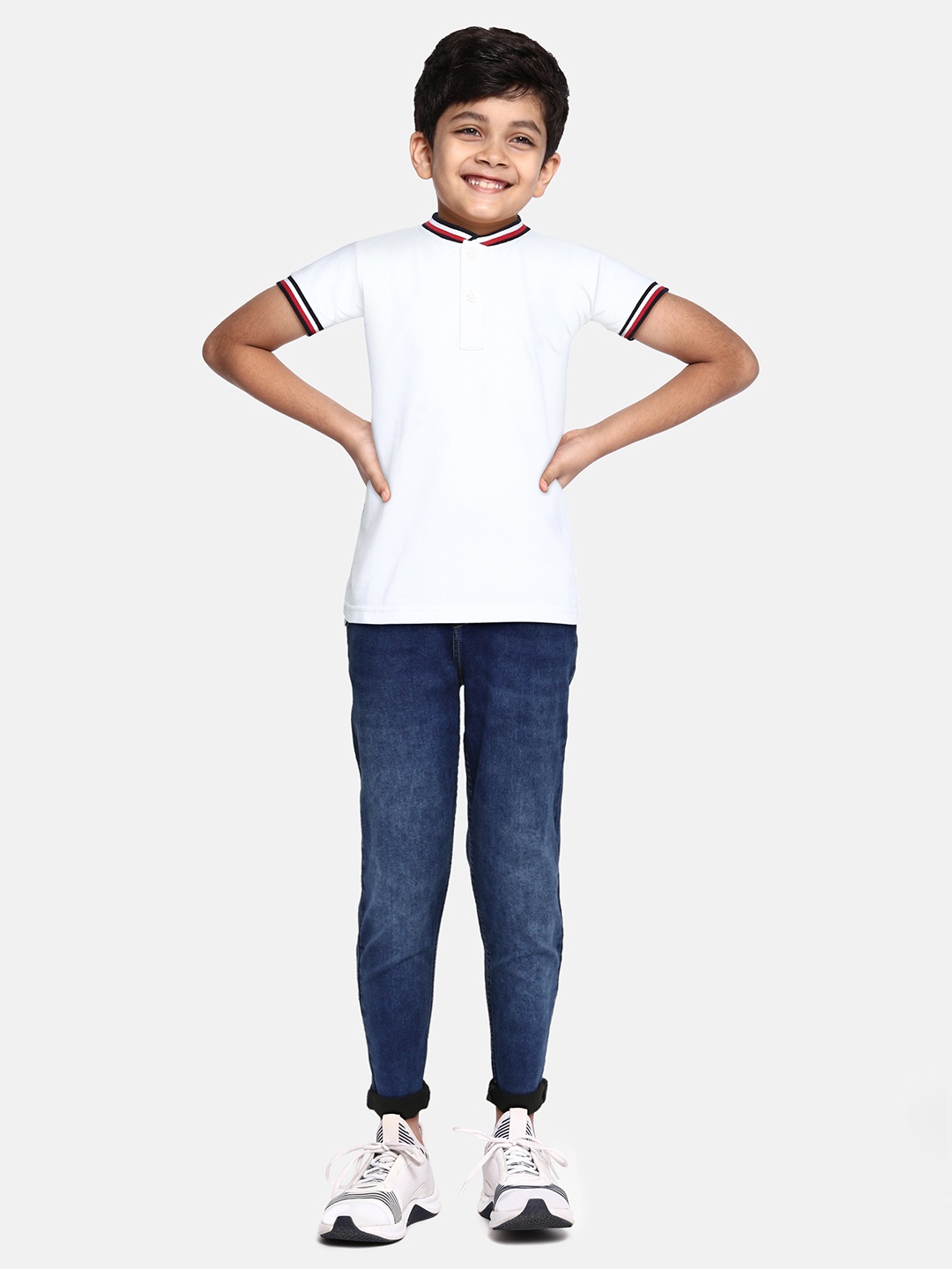 

HERE&NOW Boys Blue Slim Fit Heavy Fade Stretchable Jeans