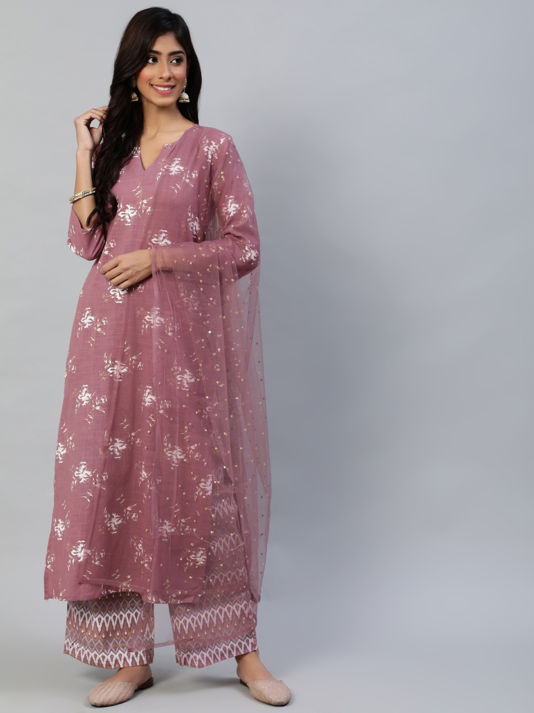

Nayo Women Pink & White Floral Printed Regular Kurta With Palazzos & Dupatta
