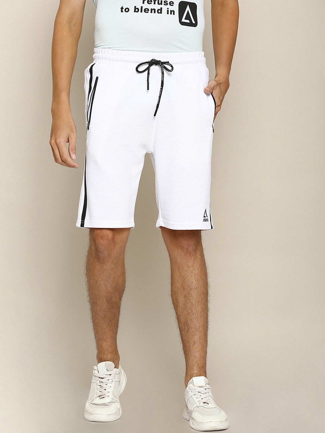 

Street Armor by Pantaloons Men White Regular Shorts