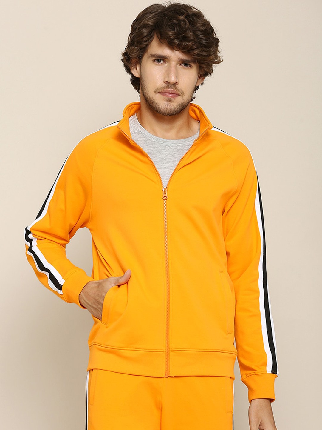 

Street Armor by Pantaloons Men Orange Sweatshirt