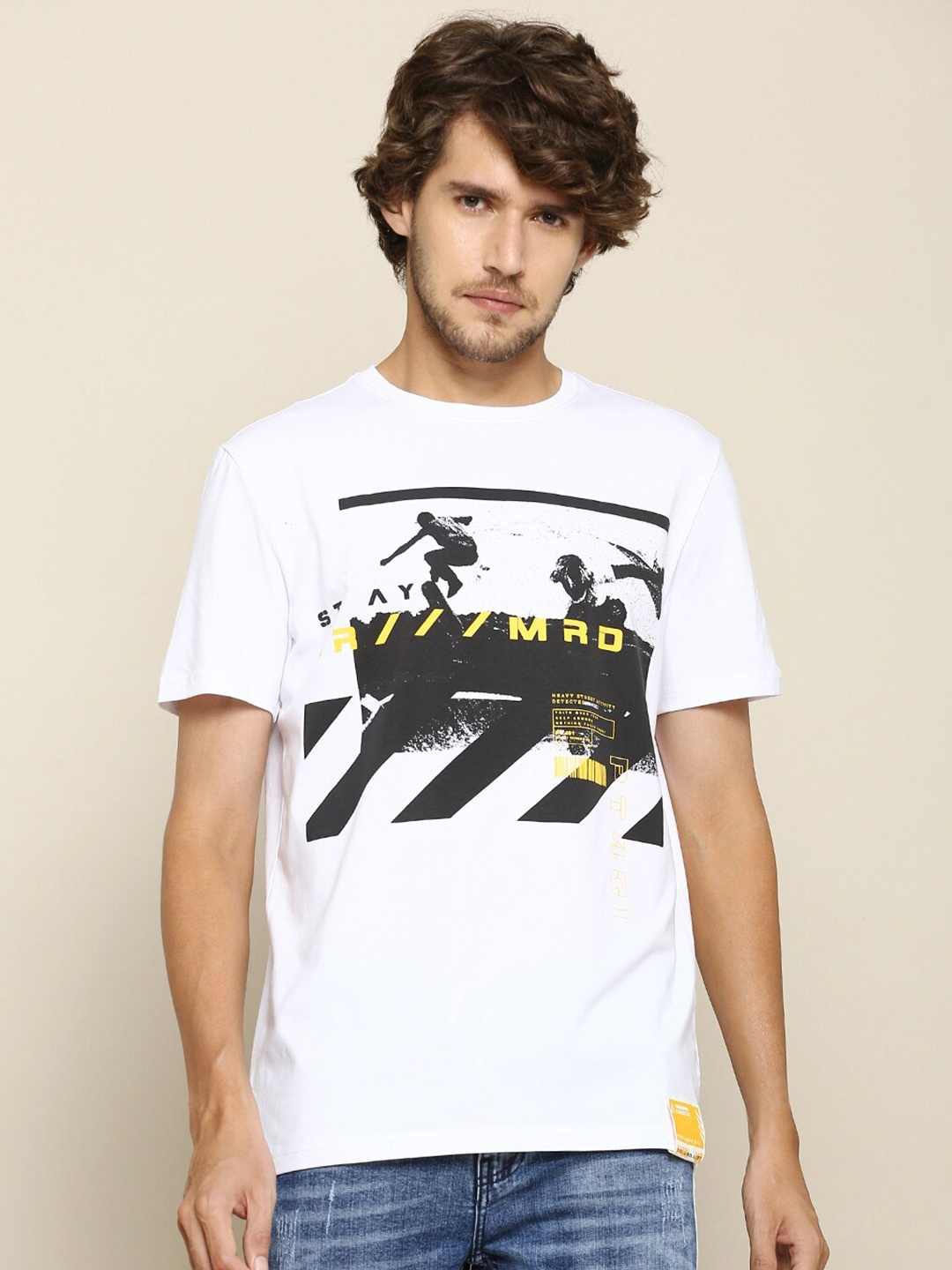 

Street Armor by Pantaloons Men White & Black Printed T-shirt