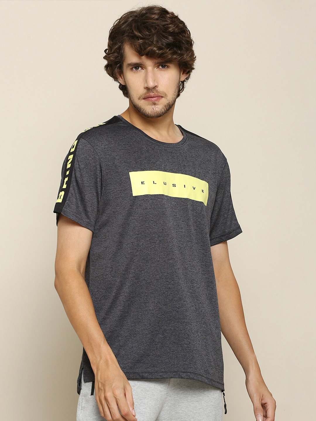

Street Armor by Pantaloons Men Charcoal & Yellow Typography Printed T-shirt