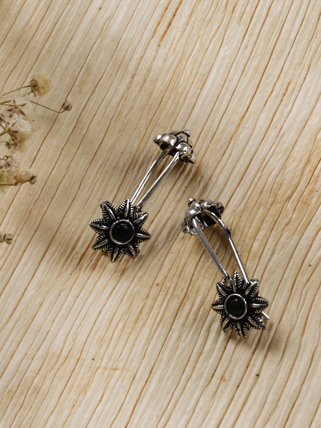

TEEJH Silver-Plated Contemporary Ear Cuff Earrings