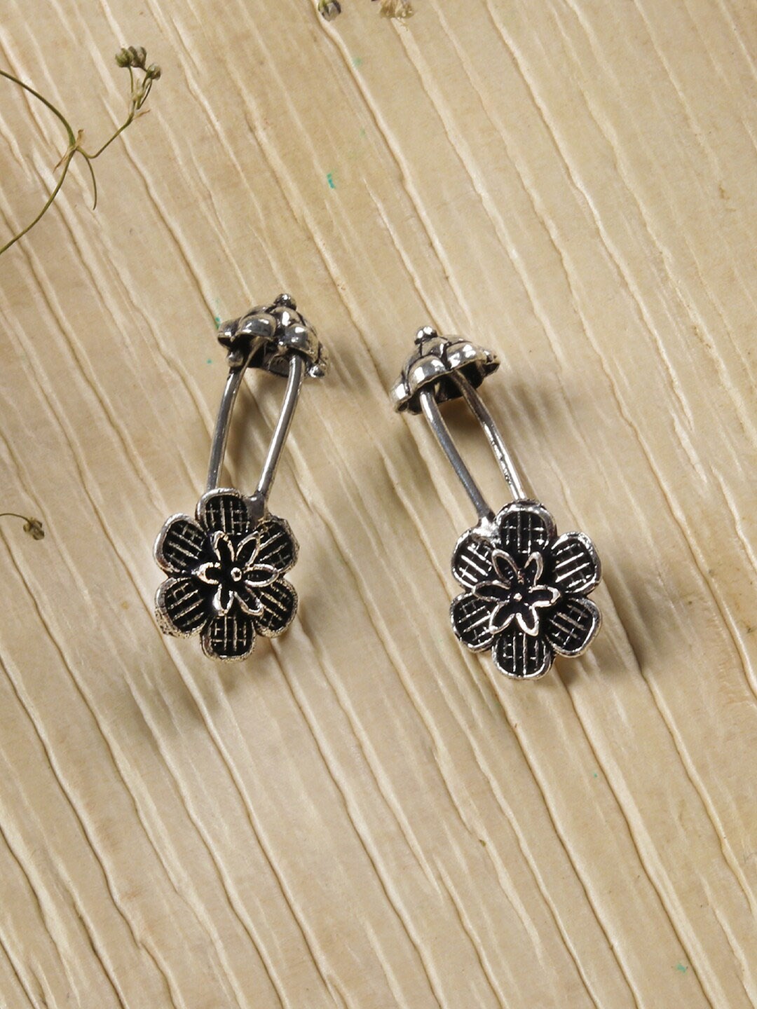 

TEEJH Silver-Plated Contemporary Ear Cuff Earrings
