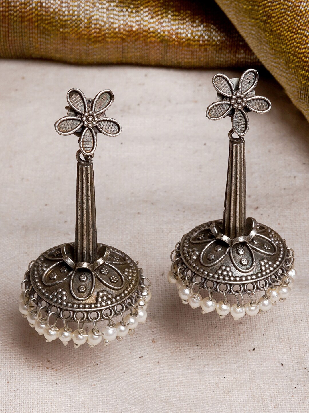 

TEEJH Silver-Toned & Off White Dome Shaped Drop Earrings