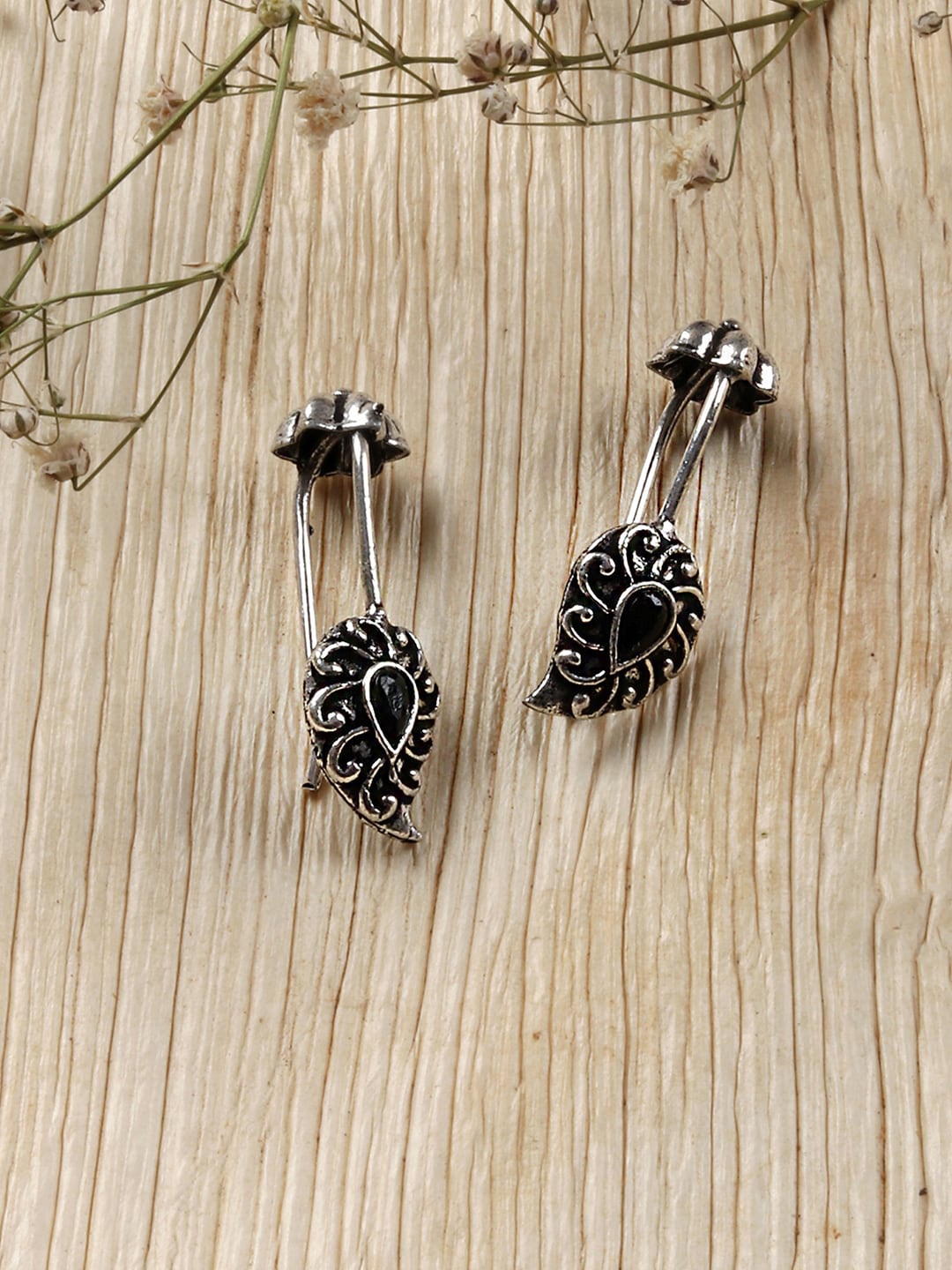 

TEEJH Silver-Plated Contemporary Ear Cuff Earrings