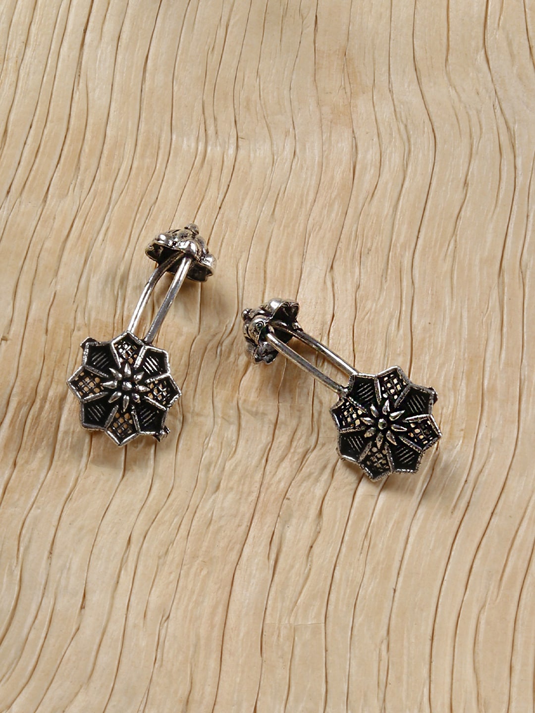 

TEEJH Silver-Plated Contemporary Ear Cuff Earrings