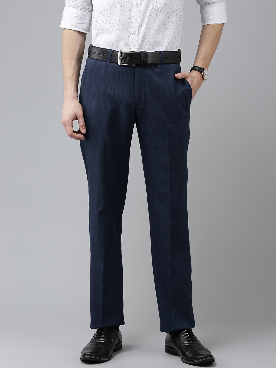 

Park Avenue Men Blue & Black Checked Formal Trousers