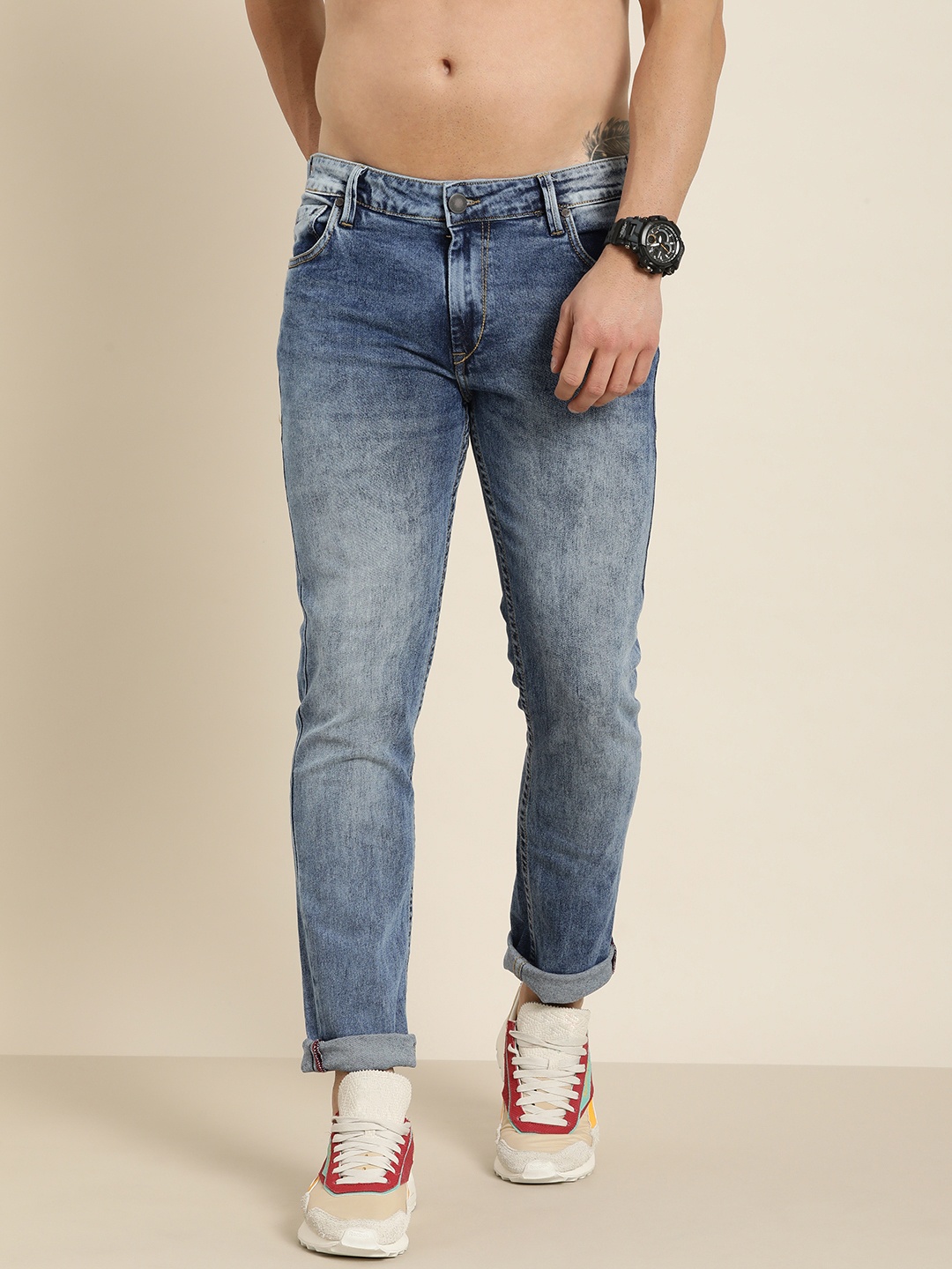 

Moda Rapido Men Blue Slim Fit Mid-Rise Light Fade Acid Wash Jeans