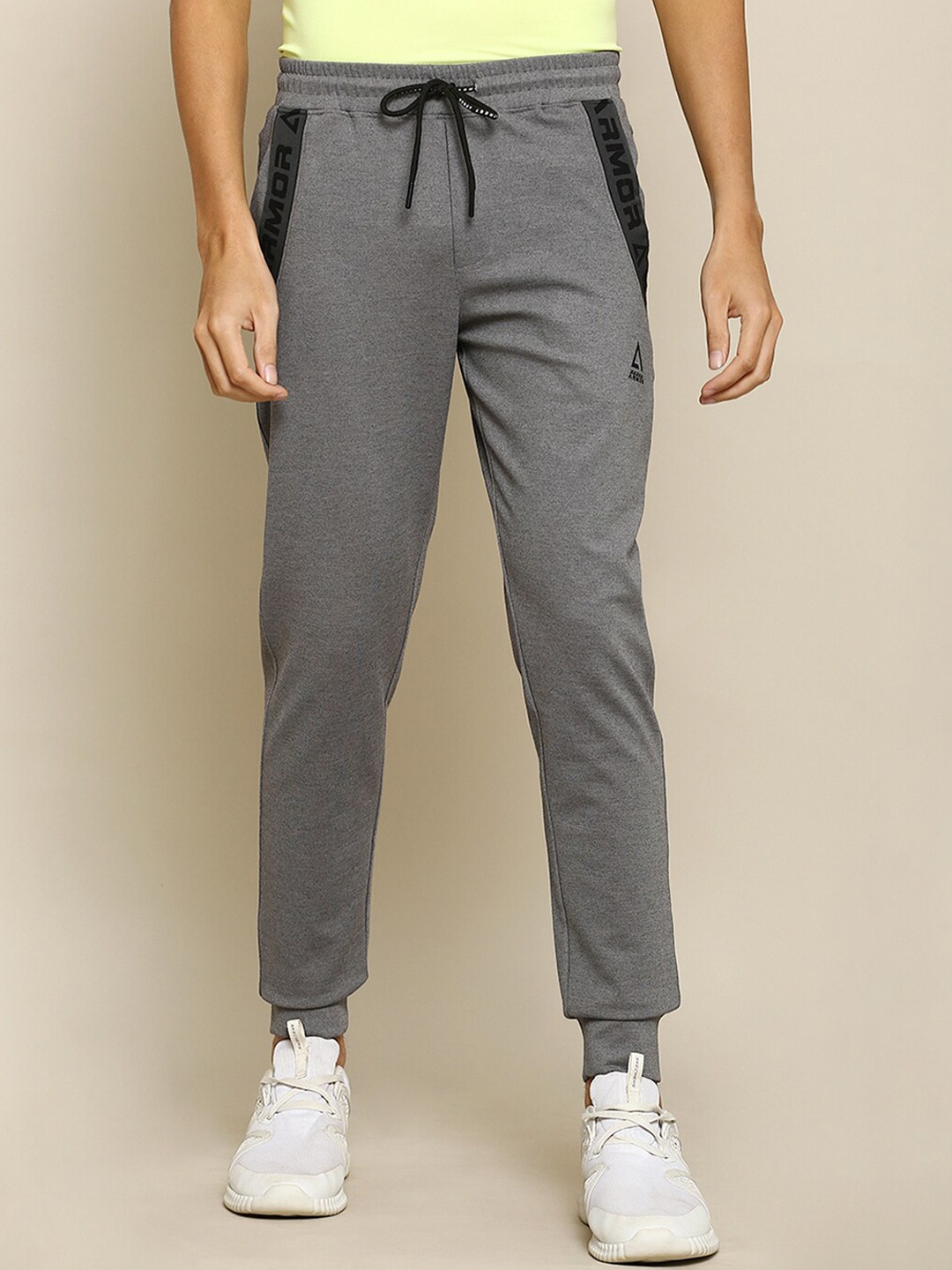 

Street Armor by Pantaloons Men Grey Solid Jogger