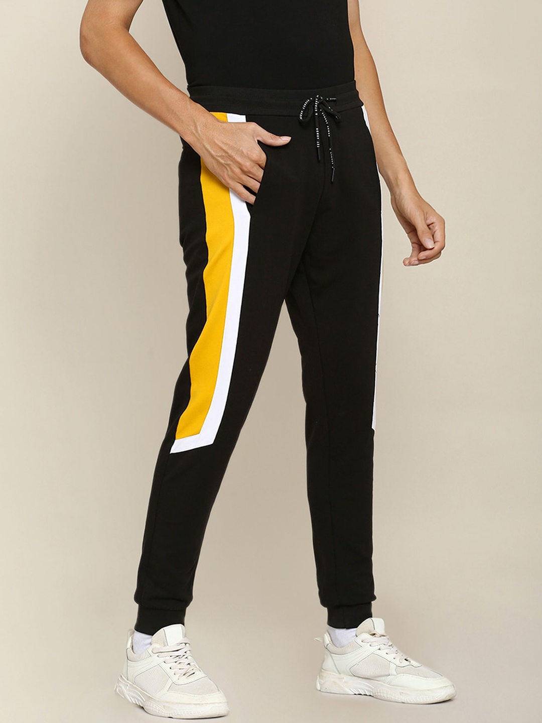 

Street Armor by Pantaloons Men Black Striped Slim-Fit Track Pants