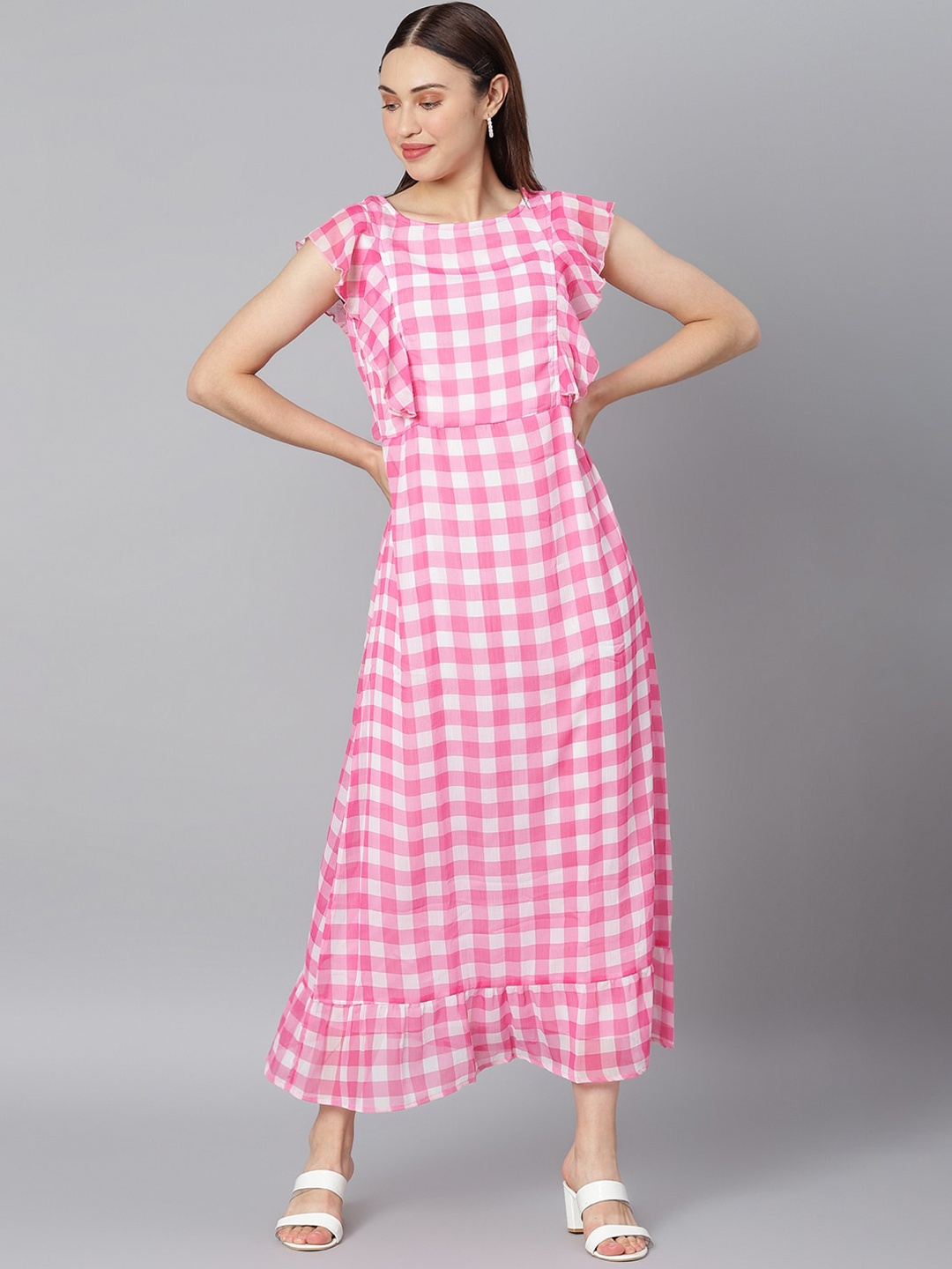 

StyleStone Women Pink & White Checked Round Neck Georgette Maxi Dress