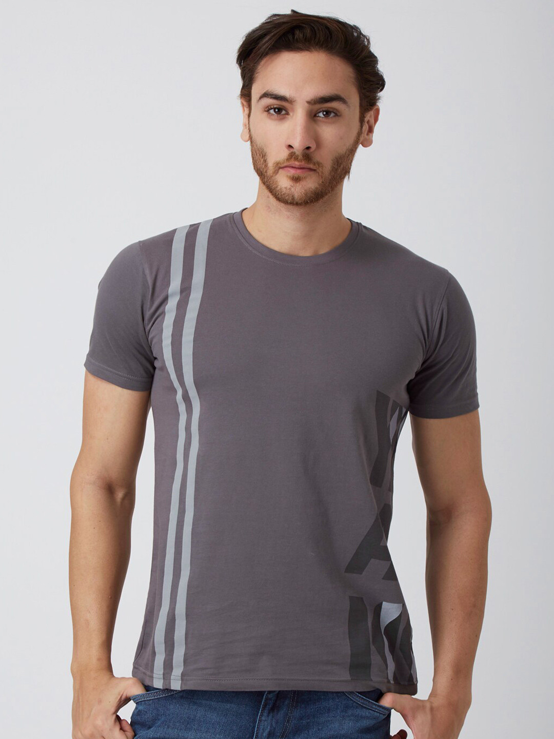 

YAK Men Grey Printed Slim Fit T-shirt