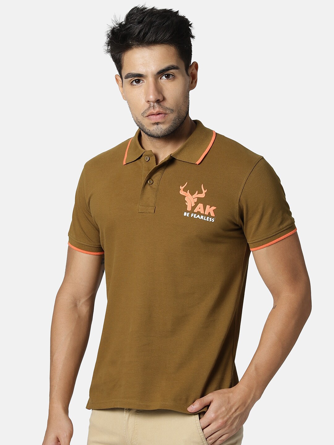 

YAK Men Olive Green Polo Collar Slim Fit T-shirt