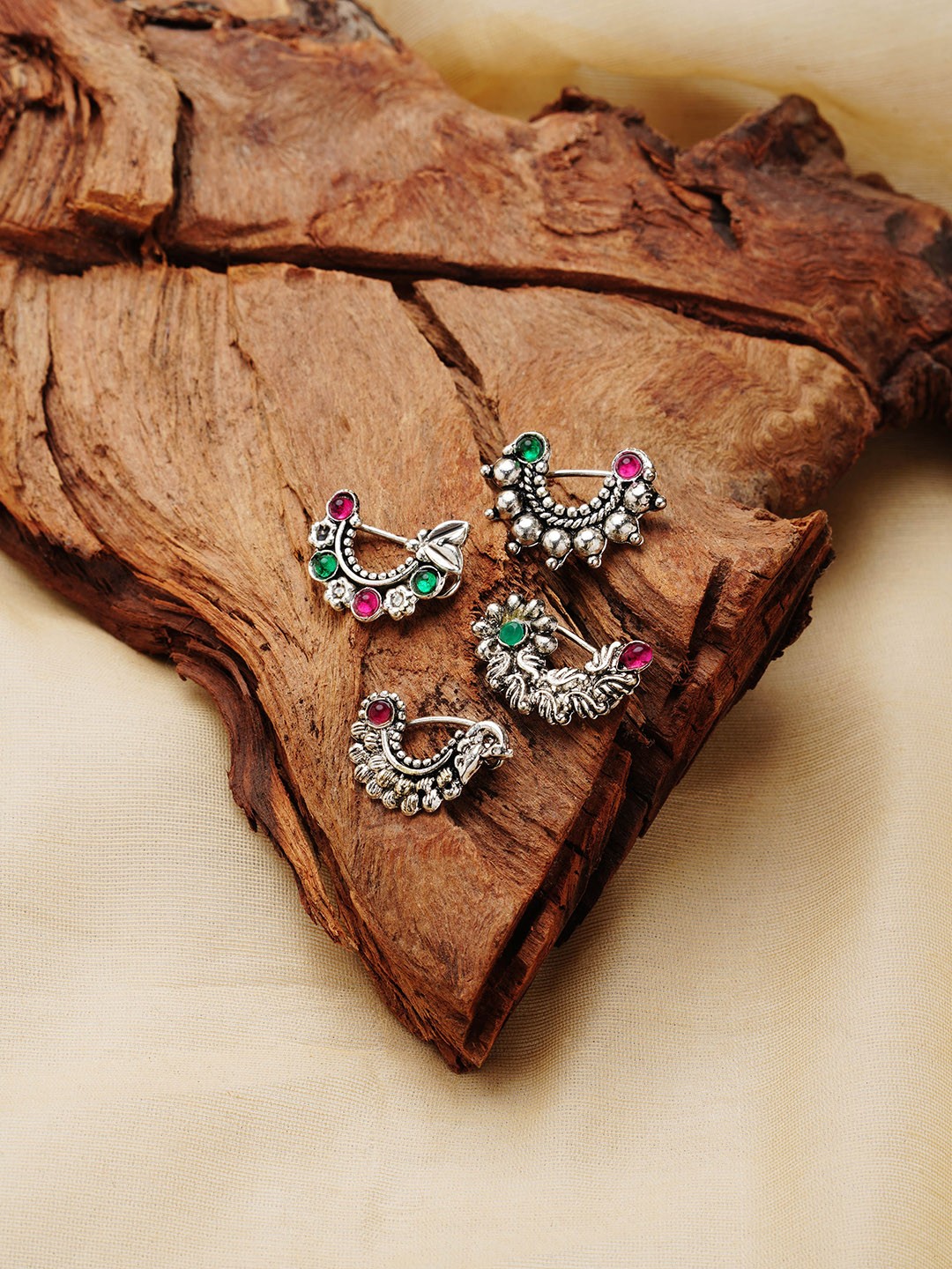 

Zaveri Pearls Set Of 4 Oxidised Silver-Plated Pink & Green Stone-Studded Nose Pins