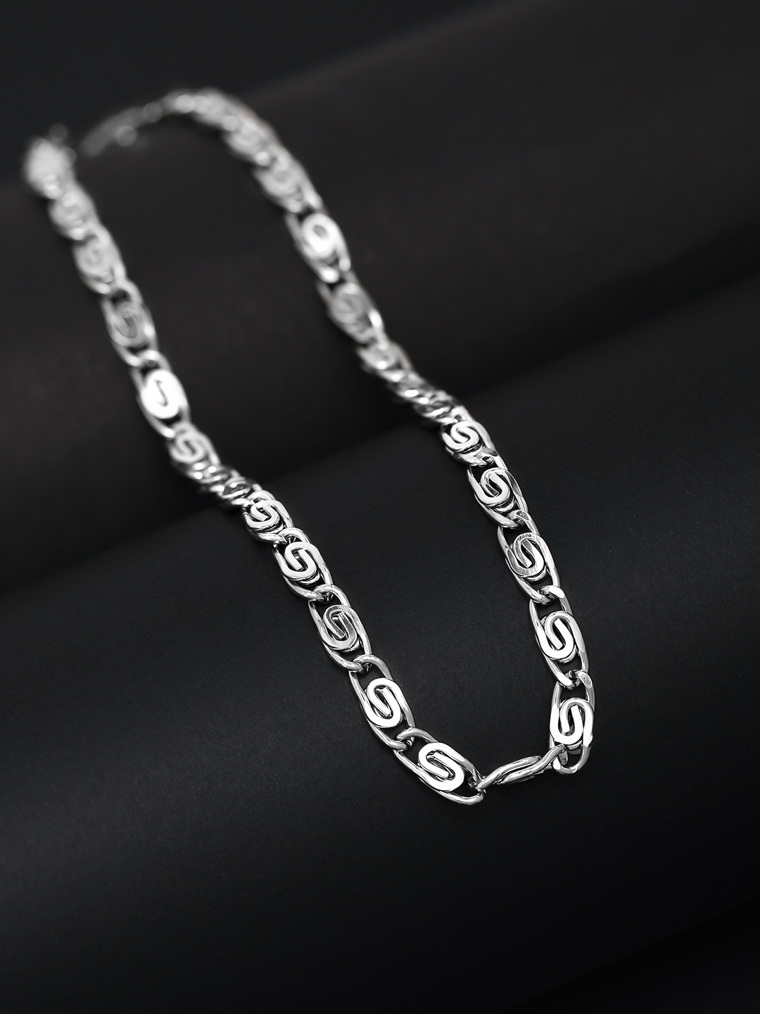 

The Roadster Lifestyle Co Men Silver-Plated Chain