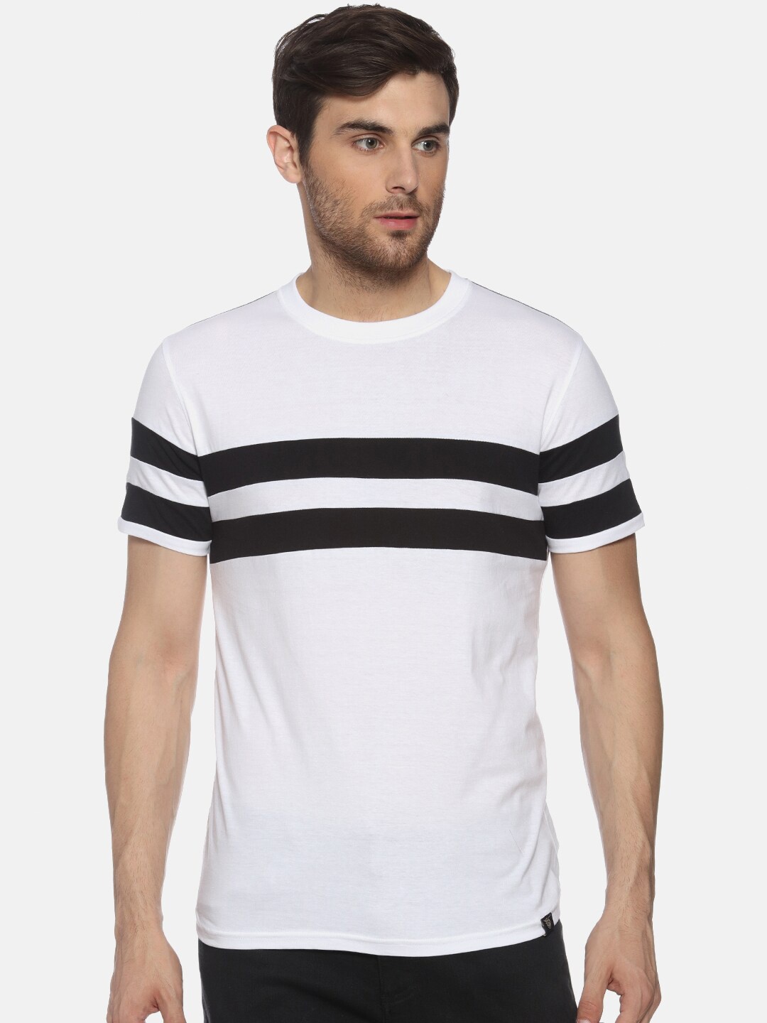 

FIDO DIDO Men White Black Striped Slim Fit Pure Cotton T-shirt