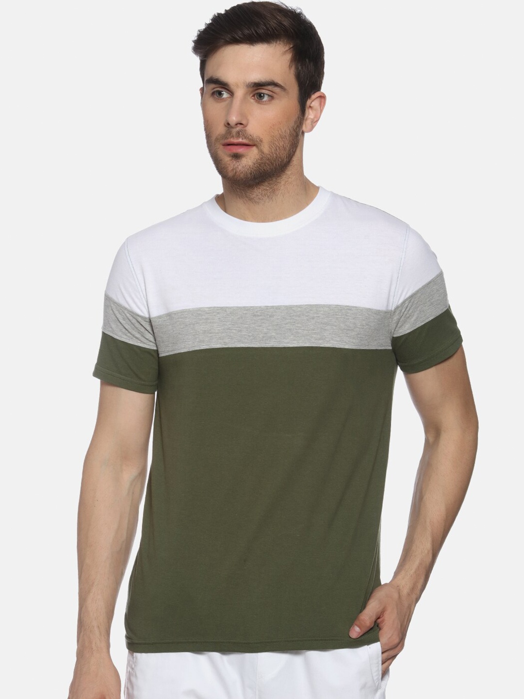 

FIDO DIDO Men Green White Colourblocked Slim Fit Pure Cotton T-shirt
