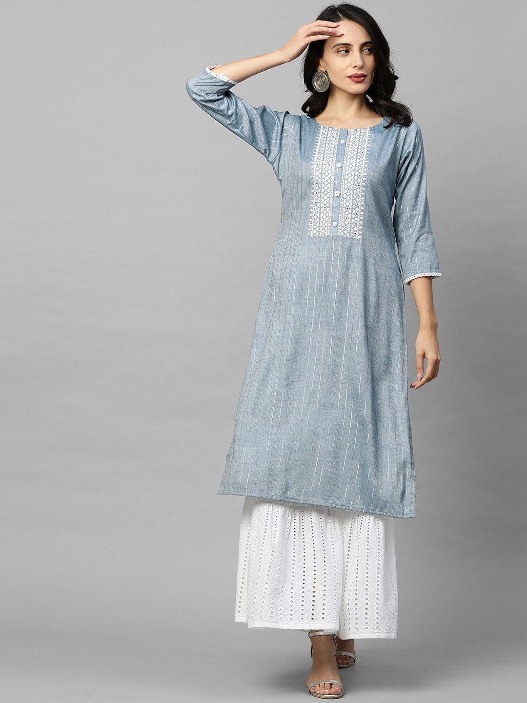 

FASHOR Women Grey & White Ethnic Motifs Yoke Design Kurta