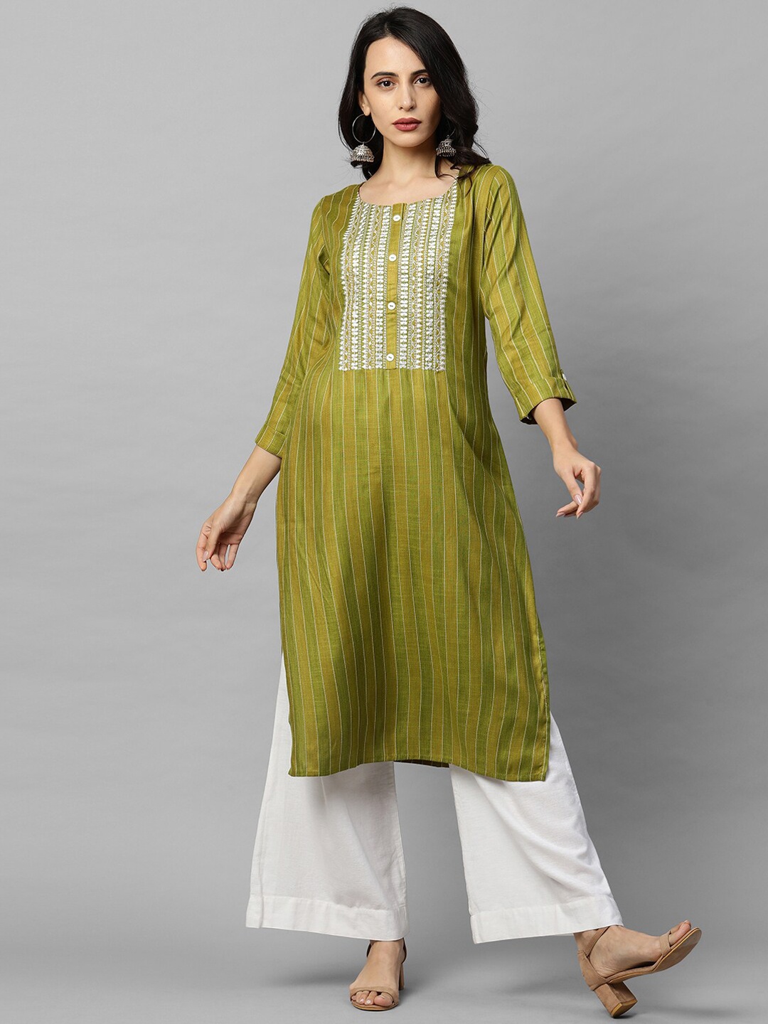 

FASHOR Women Green Geometric Yoke Design Thread Work Kurta