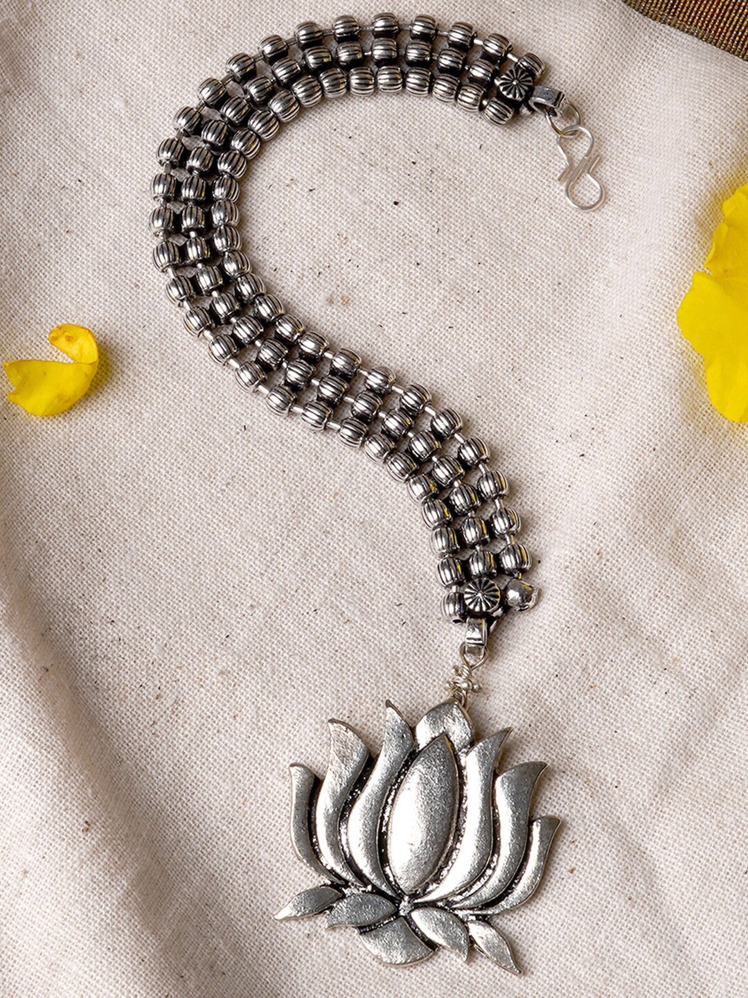 

TEEJH Oxidised Silver-Plated Vrutika Maang Tikka