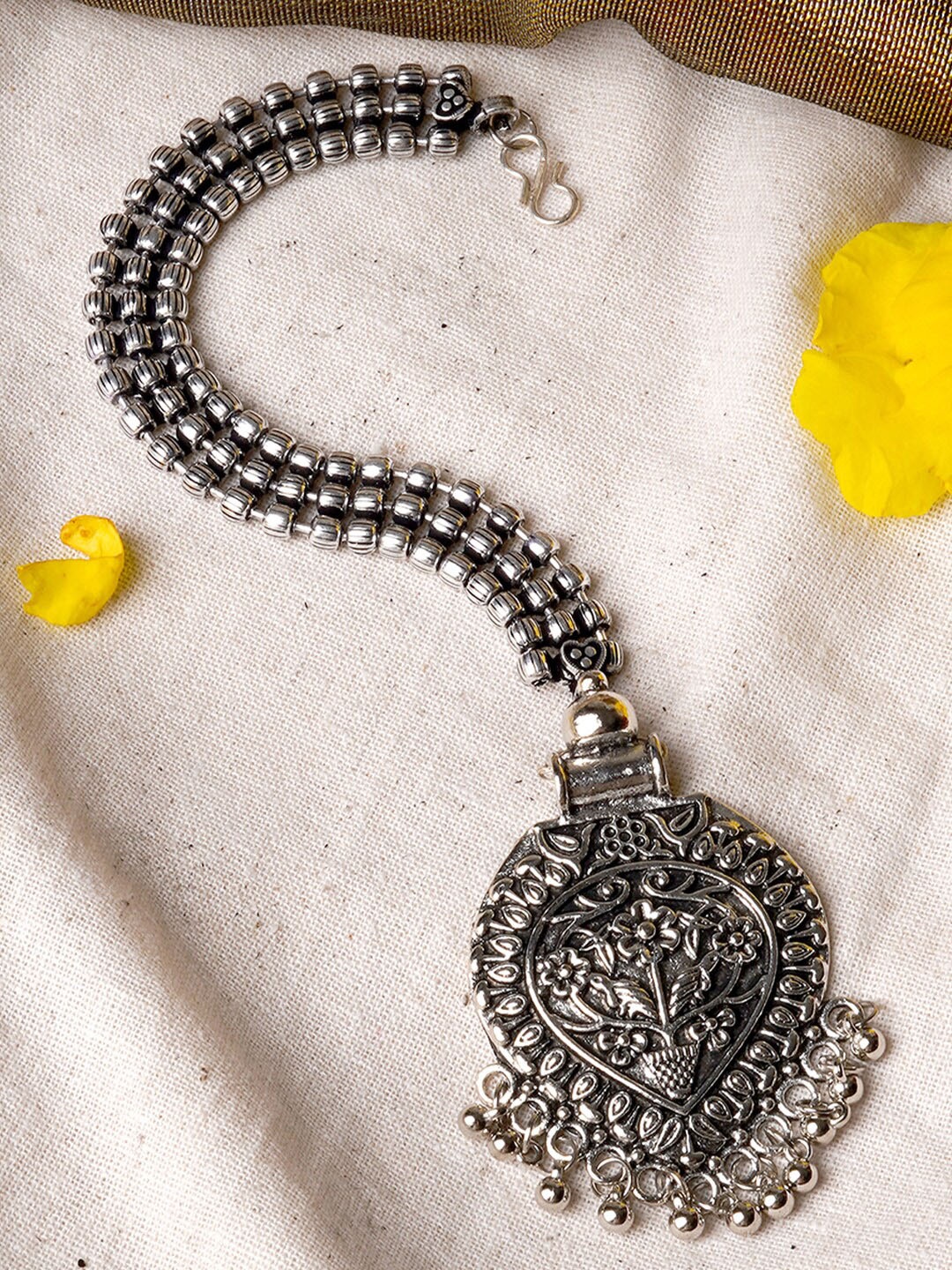 

TEEJH Silver-Plated Oxidised Handcrafted Maang Tikka