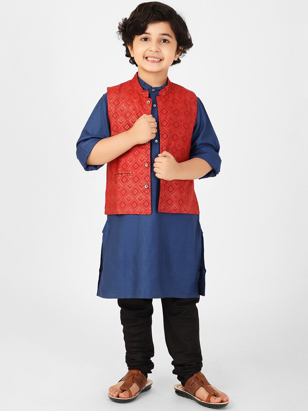 

Fabindia Boys Red Woven Design Nehru Jacket
