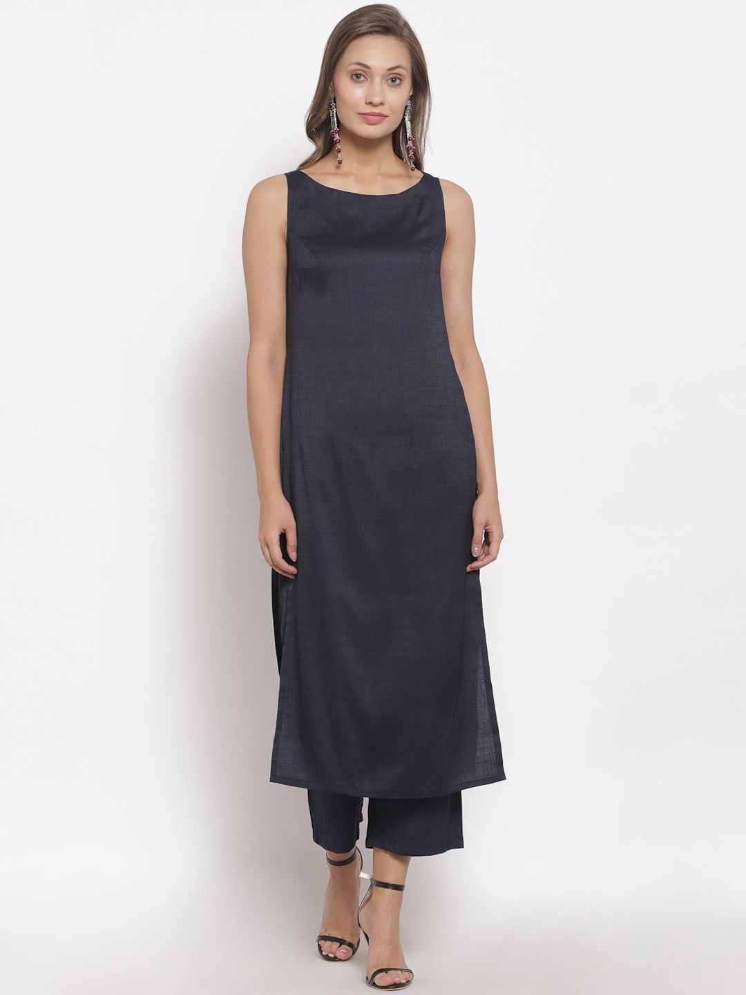 

Desi Weavess Women Navy Blue Solid Cotton Blend Kurta with Trousers