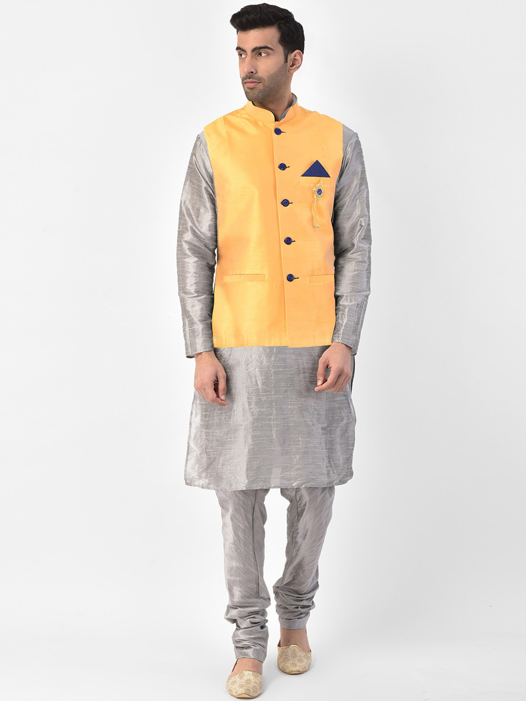 

SG LEMAN Men Silver & Yellow Solid Regular Raw Silk Kurta With Churidar & Nehru Jacket