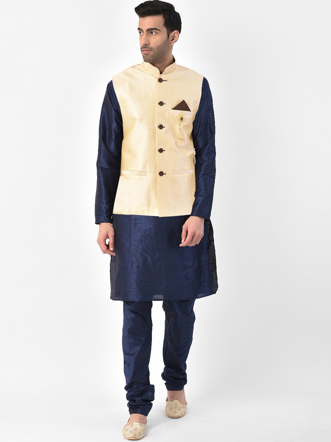 

SG LEMAN Men Navy Blue & Beige Regular Raw Silk Kurta with Churidar & Nehru jacket