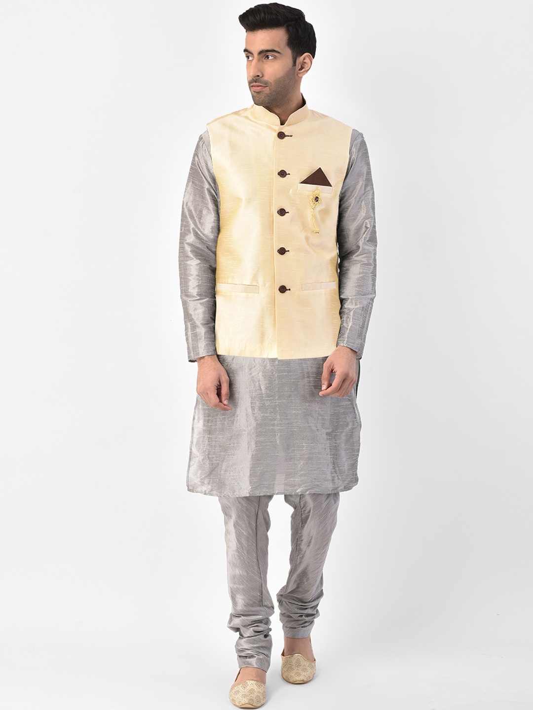 

SG LEMAN Men Beige Embroidered Regular Raw Silk Kurta with Churidar