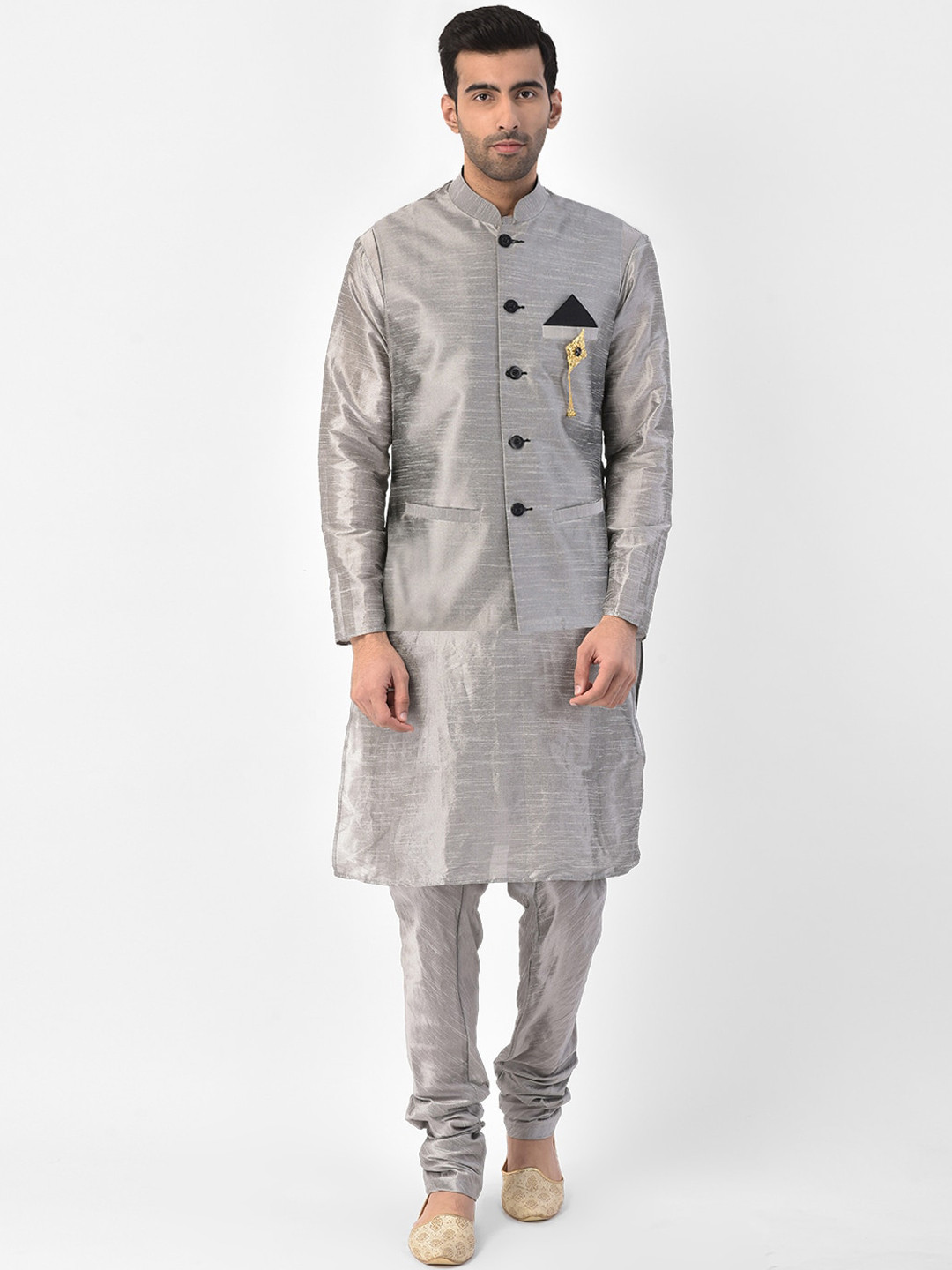 

SG LEMAN Men Silver-Toned Raw Silk Kurta with Churidar & Nehru Jacket