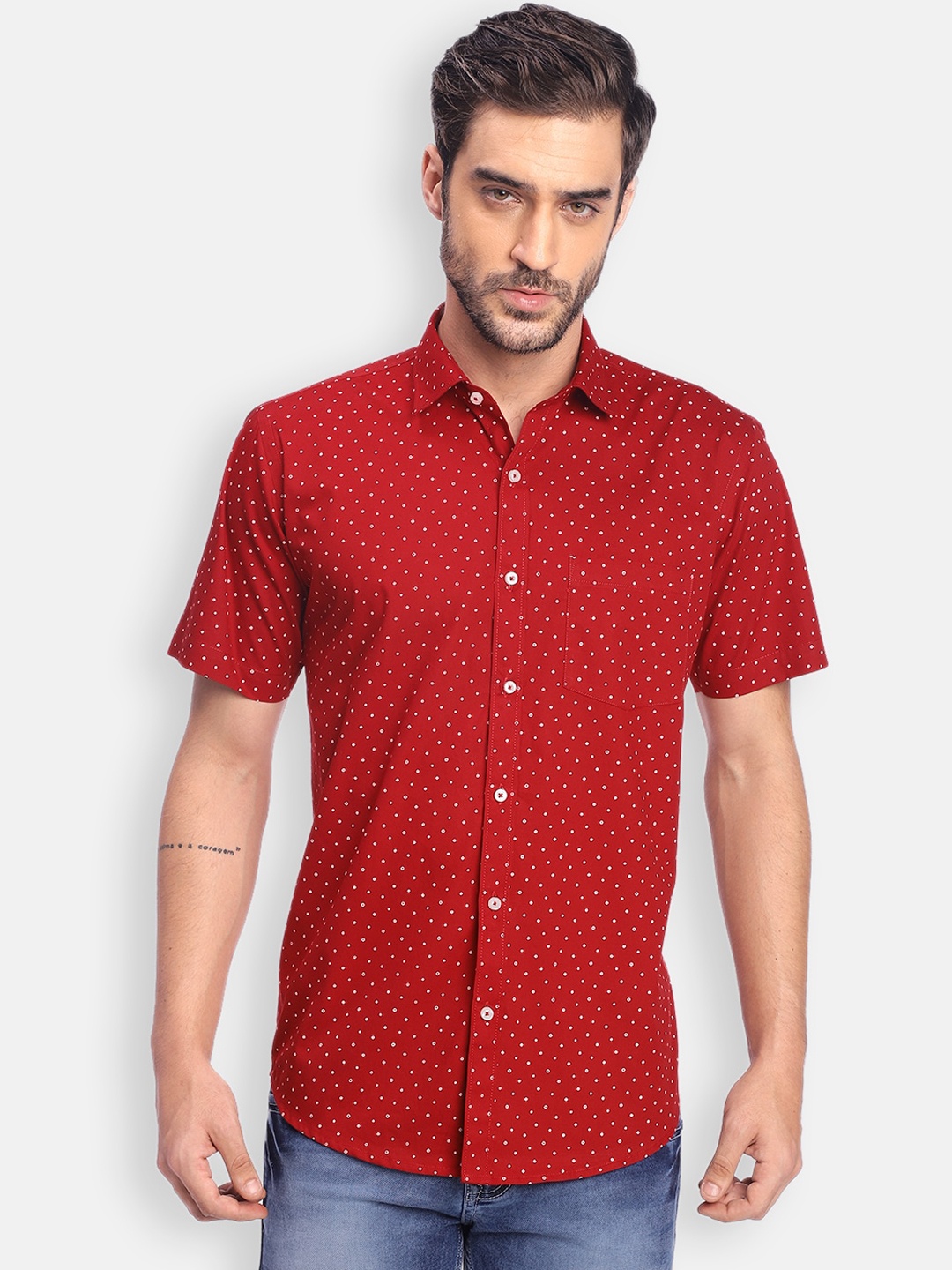 

Zeal Men Maroon Standard Opaque Printed Pure Cotton Casual Shirt