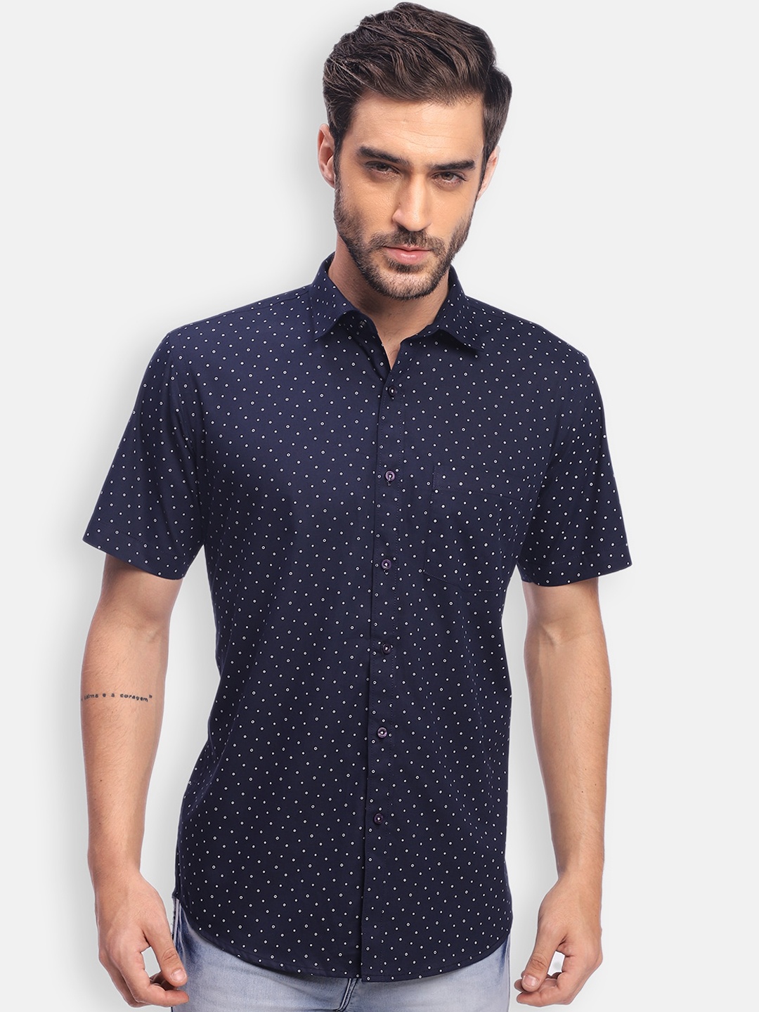 

Zeal Men Navy Blue Standard Opaque Printed Casual Shirt
