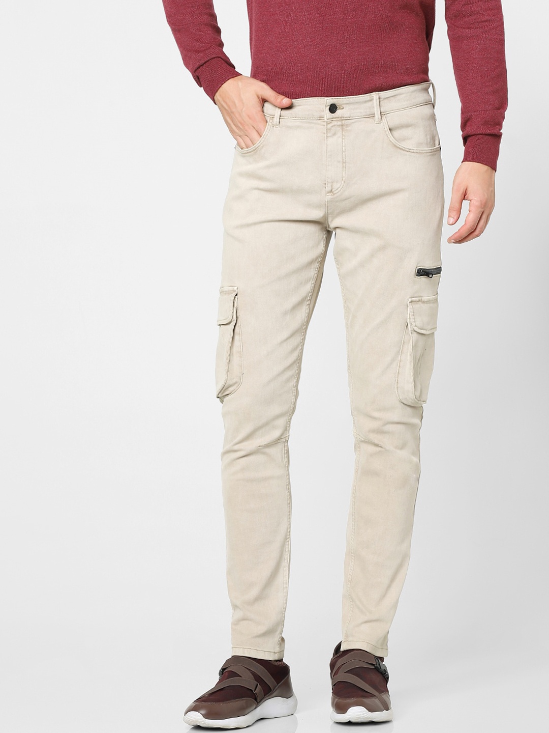 

Celio Men Beige Skinny Fit Cargos Trousers