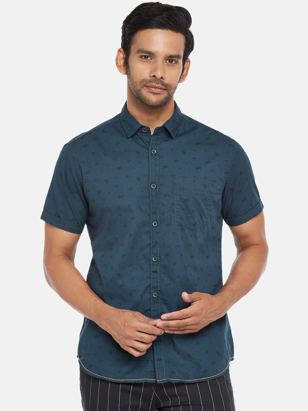 

Urban Ranger by pantaloons Men Navy Blue Slim Fit Opaque Printed Casual Shirt